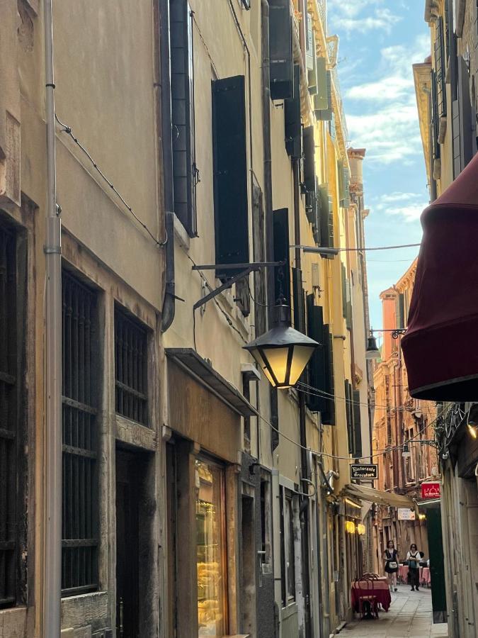 Ca' Ai Sospiri Venecia